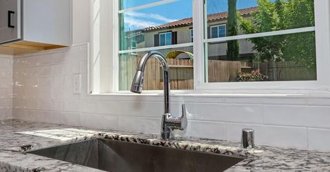 4024 Fairgrove Ln, Roseville, CA 95747 Photo