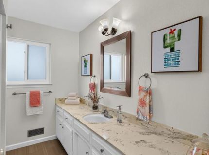 1311 43rd Ave, Sacramento, CA 95822 Photo