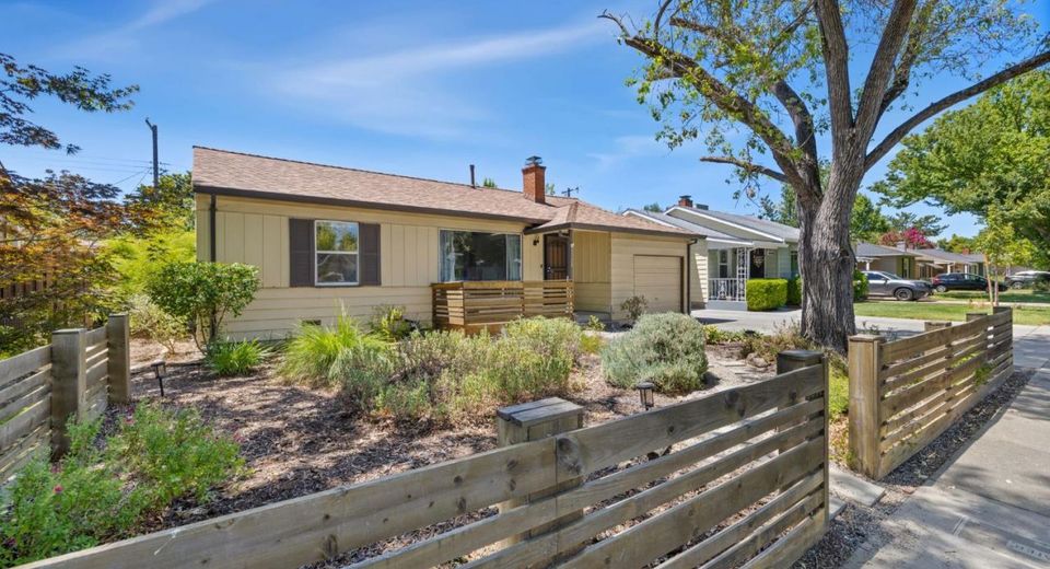 4328 62nd St, Sacramento, CA 95820 Photo