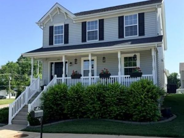 1401 Colonial Drive, Cottleville, MO 63304