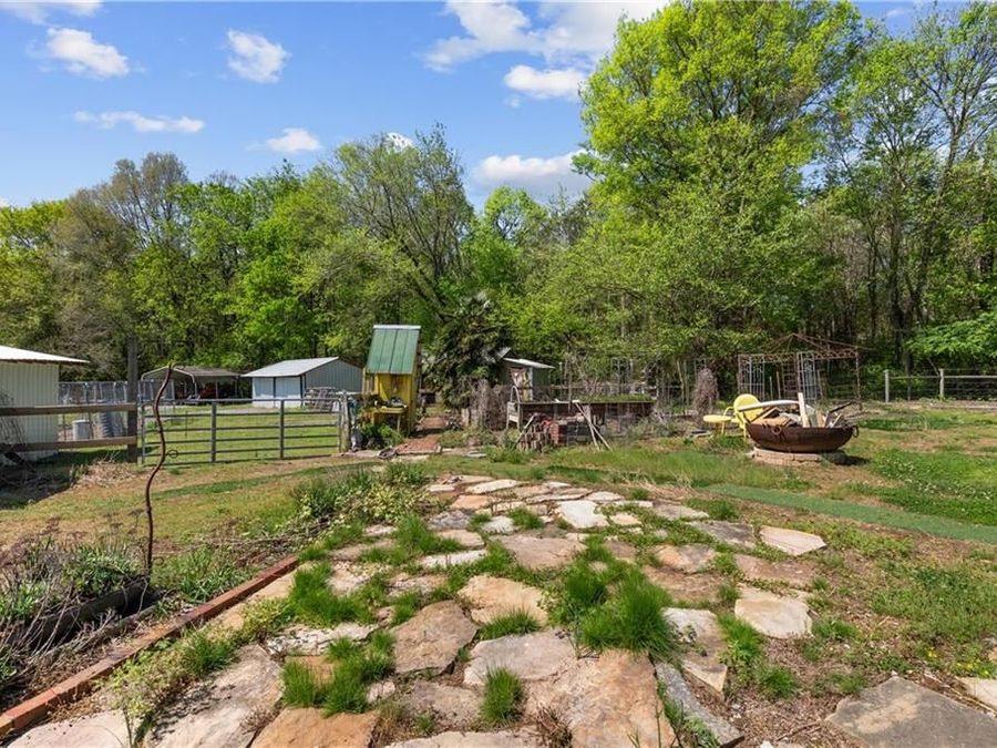 Property Image 39