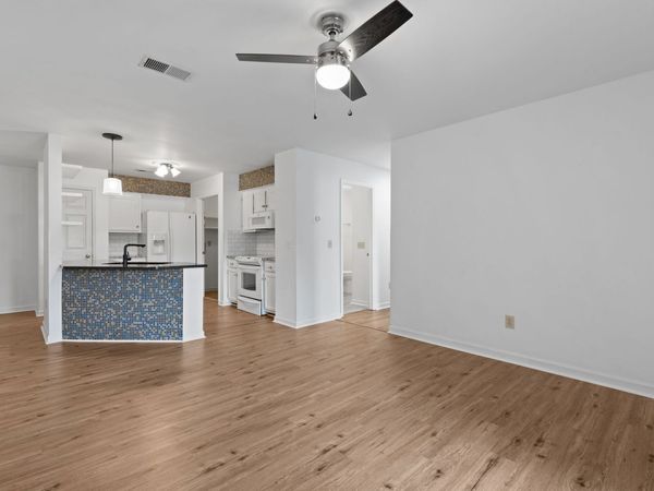 474 S Main St , Unit 203, Ashland City, TN 37015
