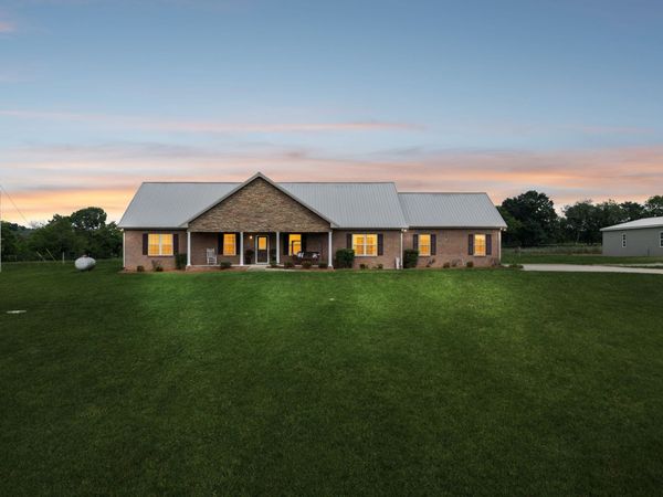 883 Centerville Rd, Lebanon, TN 37087