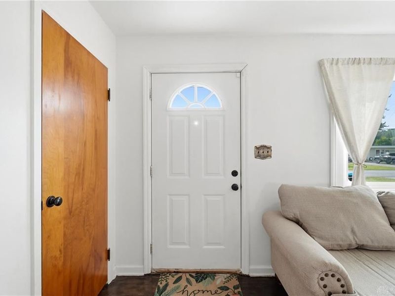 719 Lawnview Avenue, Springfield Township, OH 45505 Photo 4