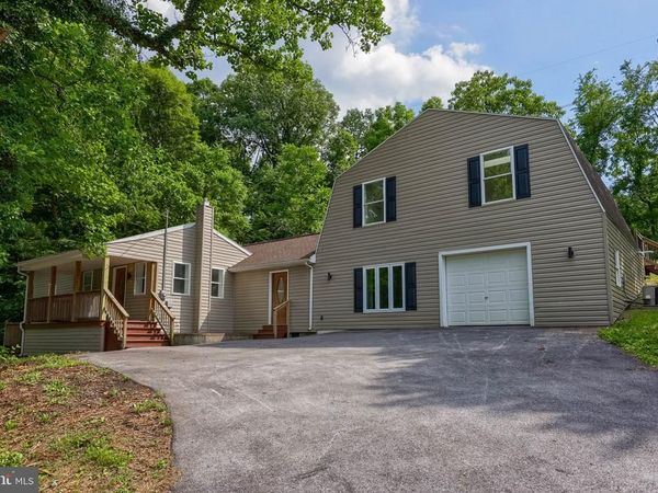 4810 FAKE ROAD, YORK, PA 17406