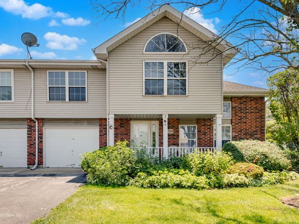 14704 KENTON Avenue , Unit 14704, Midlothian, IL 60445