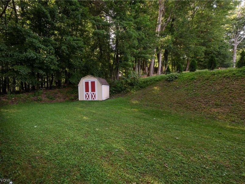 12073 Lockage Road NW, Canal Fulton, OH 44614 Photo 24
