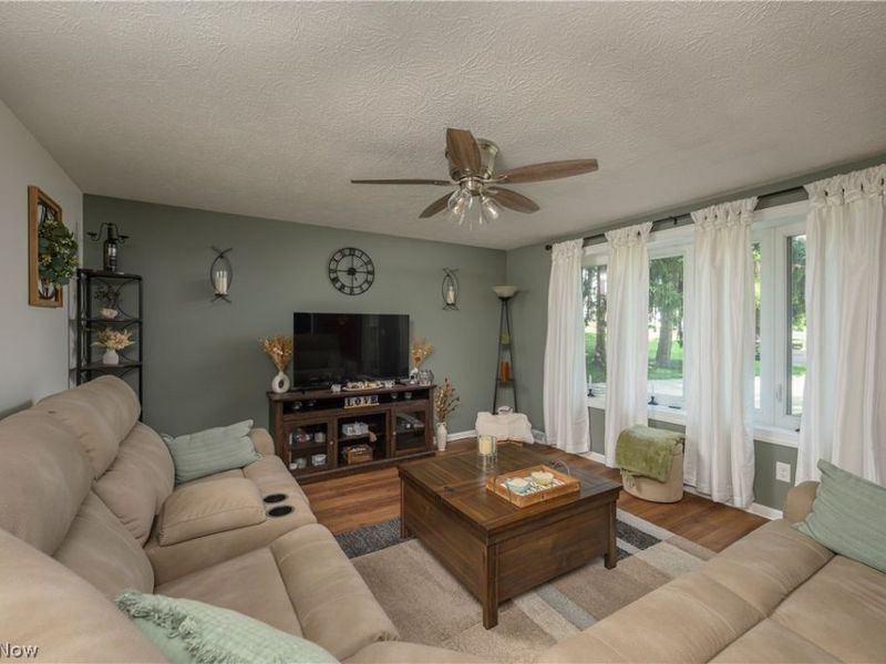 12073 Lockage Road NW, Canal Fulton, OH 44614 Photo 5