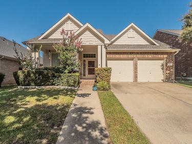 9129 Chardin Park Drive, Fort Worth, TX 76244