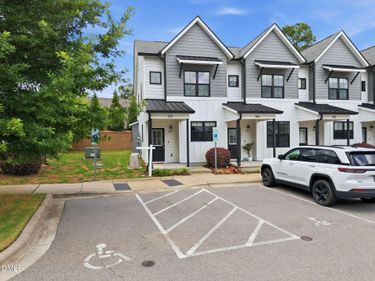 6810 Milligan Way, Unit 105, Raleigh, NC 27613