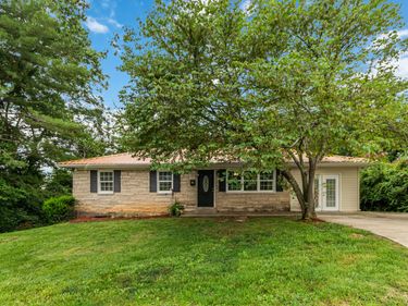 313 Maple Street, Columbia, KY 42728