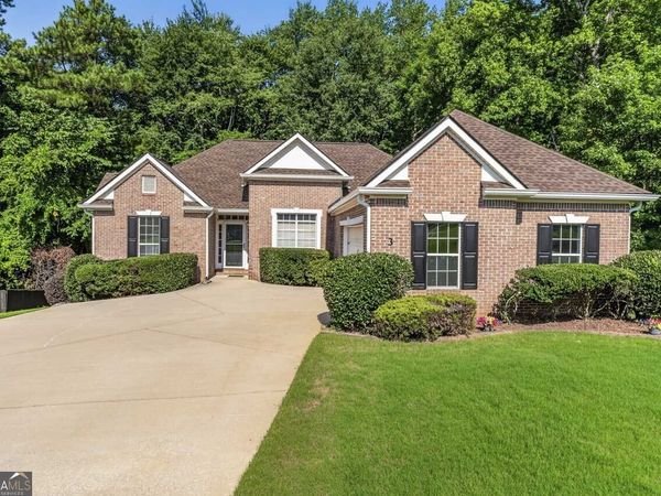 3 Kingsbrook Cove, Newnan, GA 30265