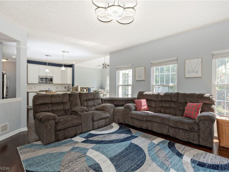 7905 Ridgetop Drive, Twinsburg, OH 44087 Photo 10