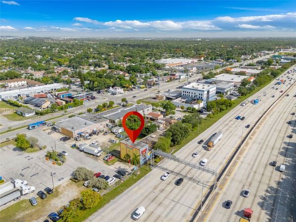 651 NW 106th Street , Miami, FL 33150