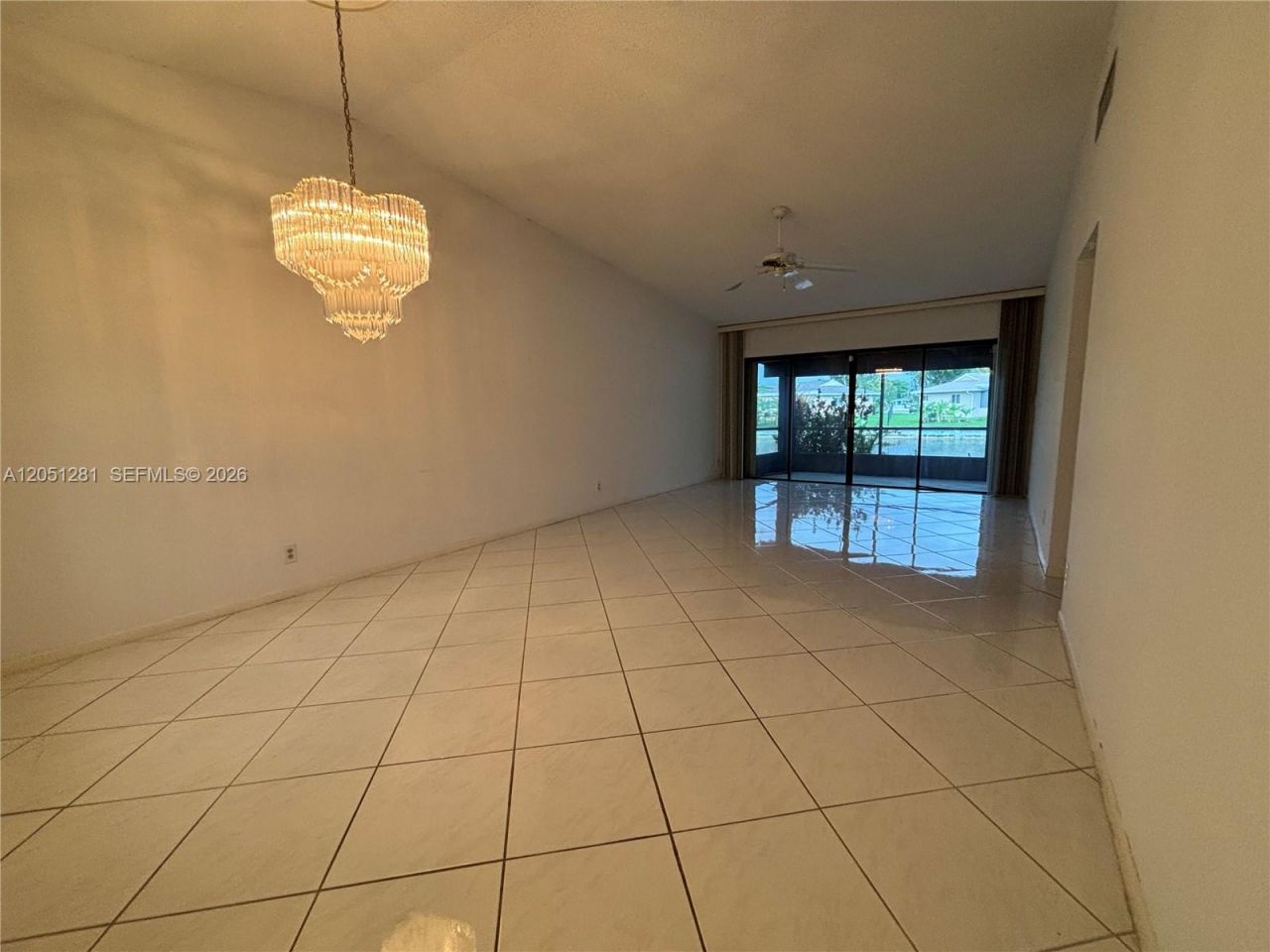 6453 W Pinehurst Cir W, Unit B25, Tamarac, FL 33321 Photo