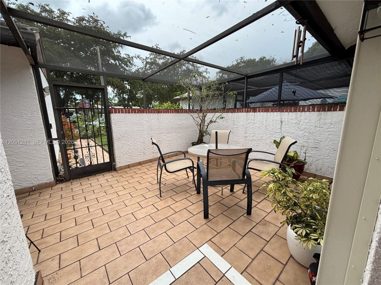 6453 W Pinehurst Cir W, Unit B25, Tamarac, FL 33321 Photo