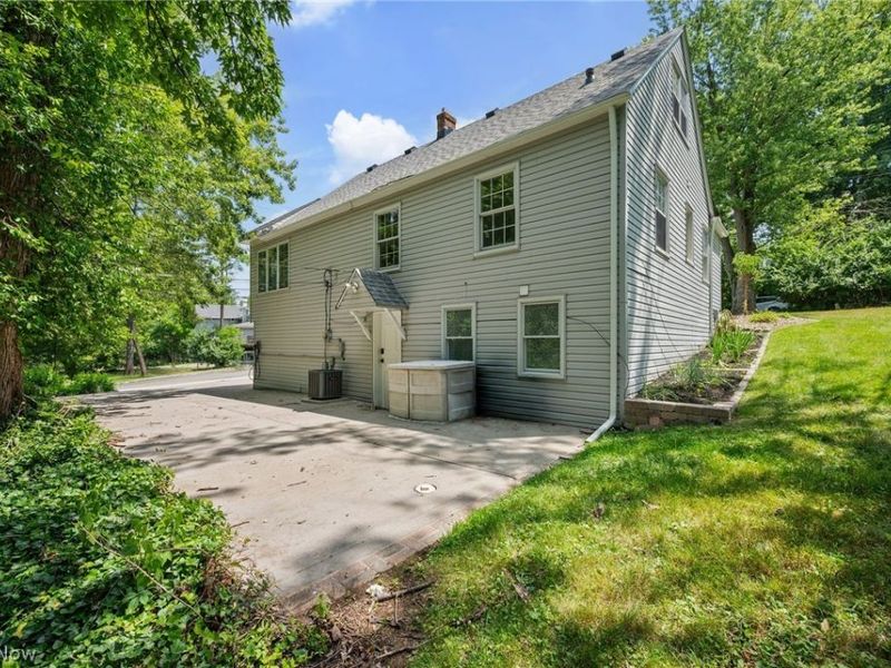 7750 Lewis Road, Olmsted Falls, OH 44138 Photo 42