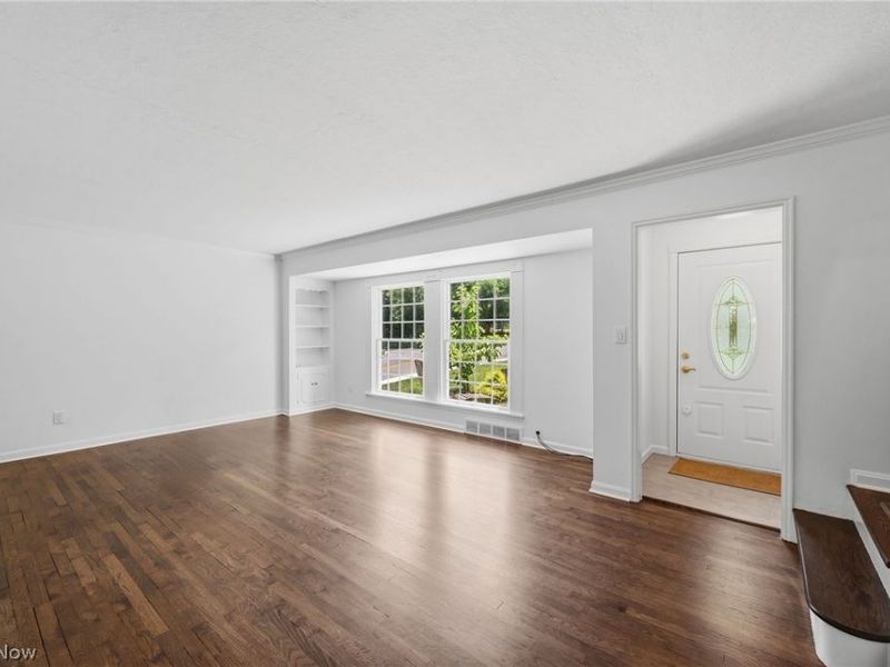 7750 Lewis Road, Olmsted Falls, OH 44138 Photo 8