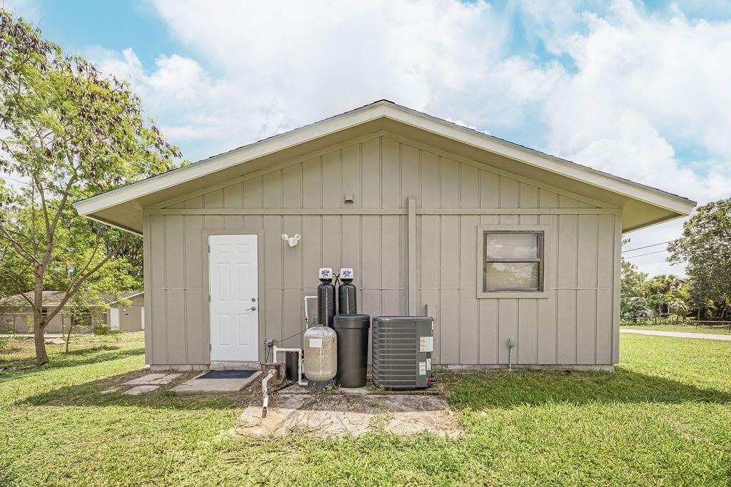 18565 47th Avenue N, The Acreage, FL 33470 Photo