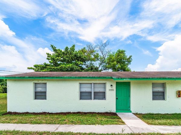 4790 Gulfstream Road, Lake Worth Beach, FL 33461