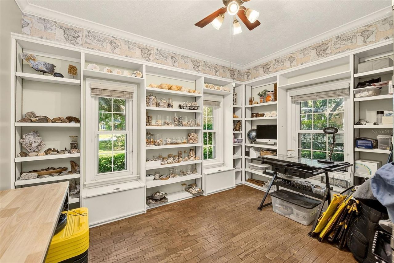 807 Centerbrook Drive, Brandon, FL 33511 Photo