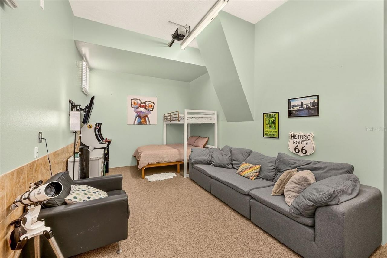 807 Centerbrook Drive, Brandon, FL 33511 Photo