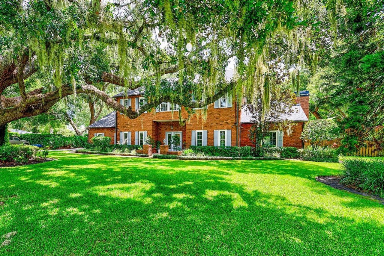 807 Centerbrook Drive, Brandon, FL 33511 Photo