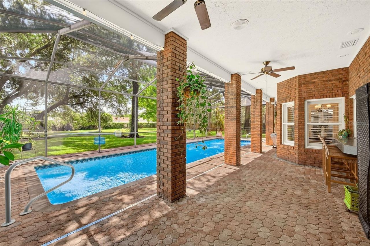 807 Centerbrook Drive, Brandon, FL 33511 Photo