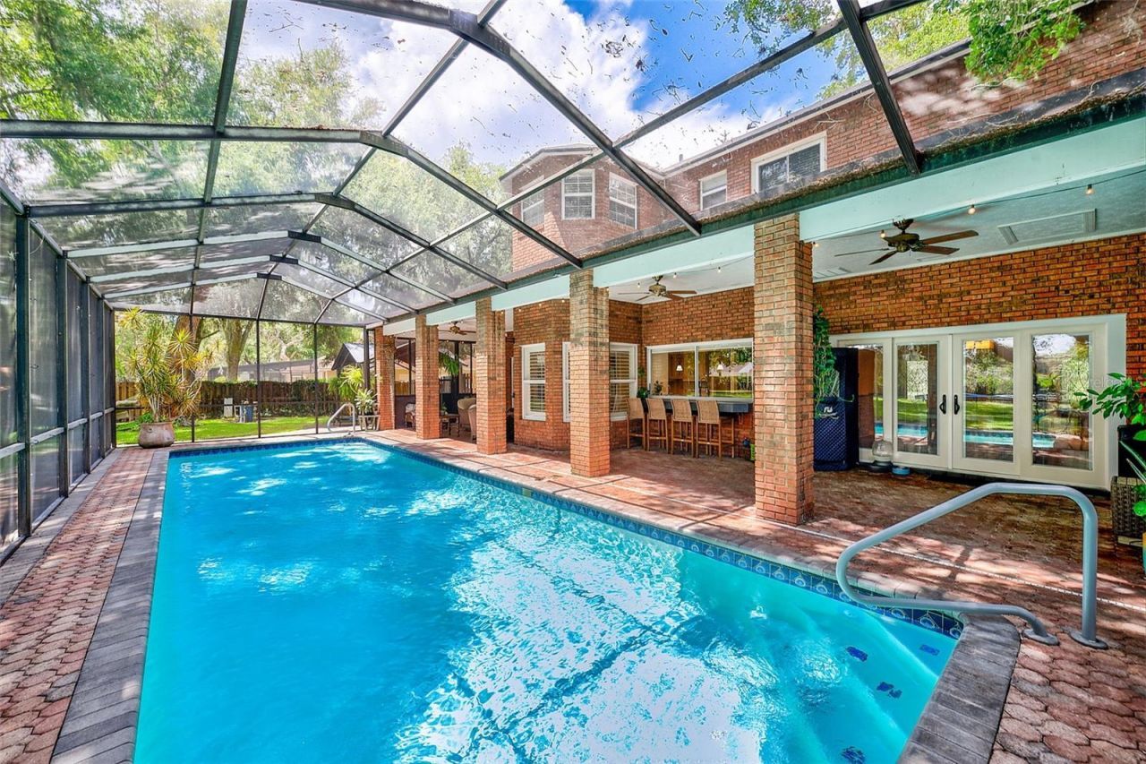 807 Centerbrook Drive, Brandon, FL 33511 Photo