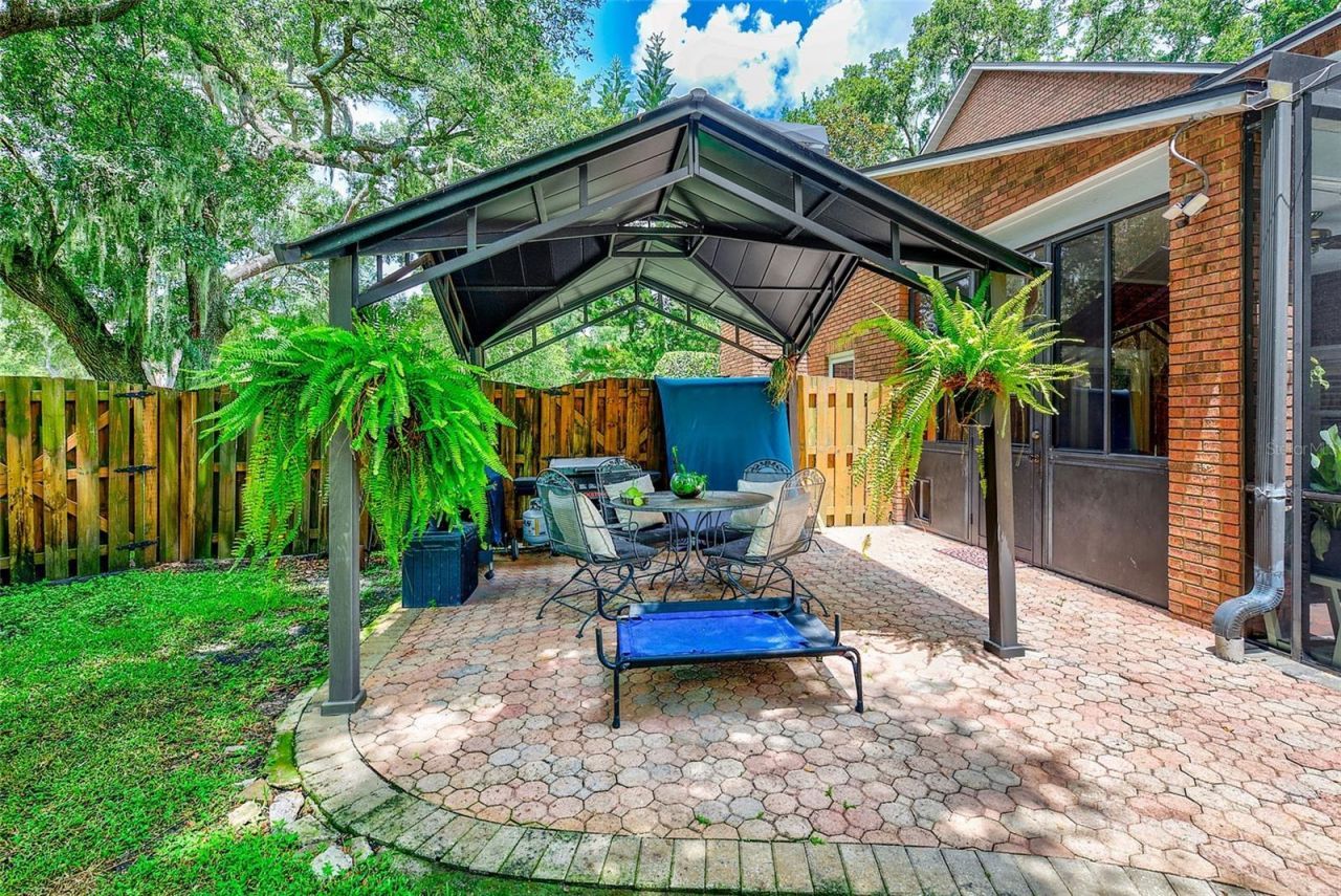 807 Centerbrook Drive, Brandon, FL 33511 Photo