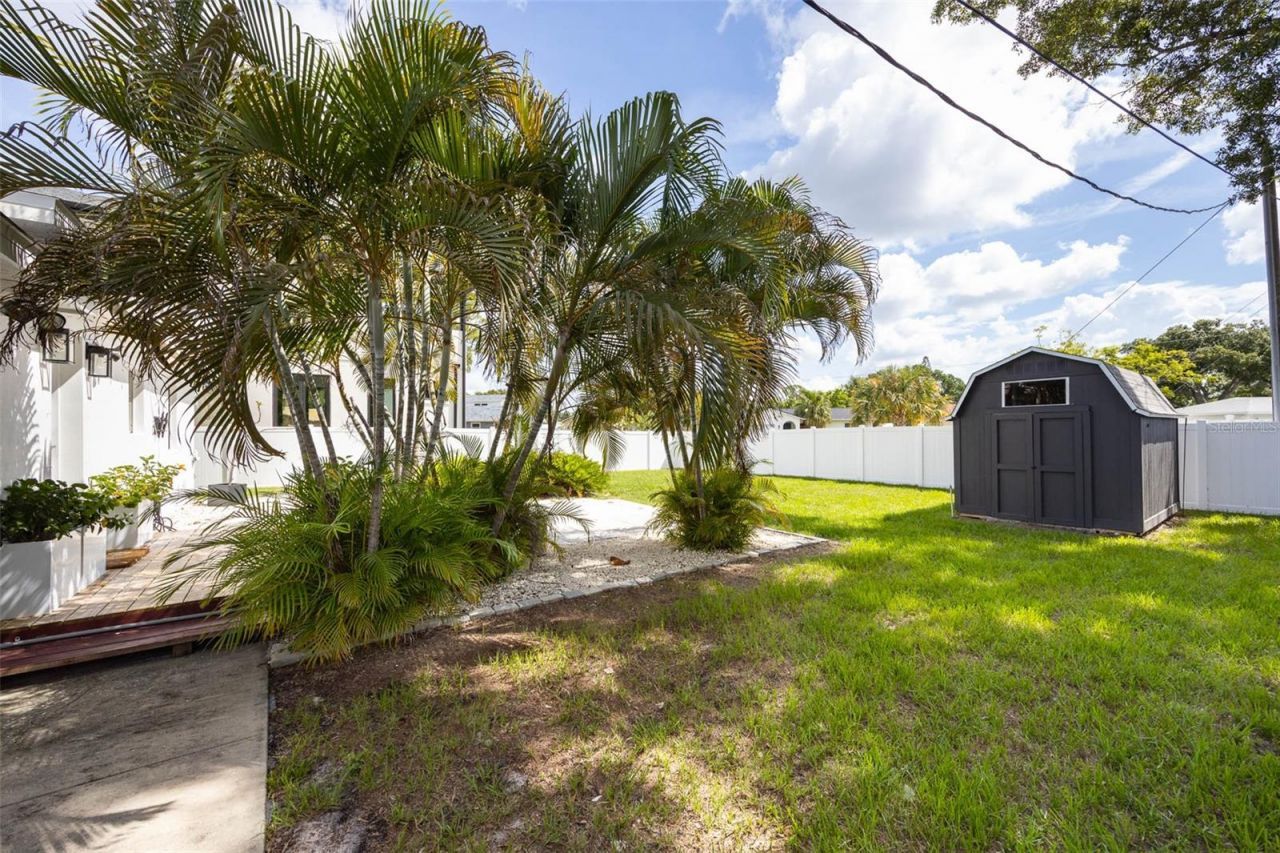 5931 Mangrove Street N, Saint Petersburg, FL 33703 Photo