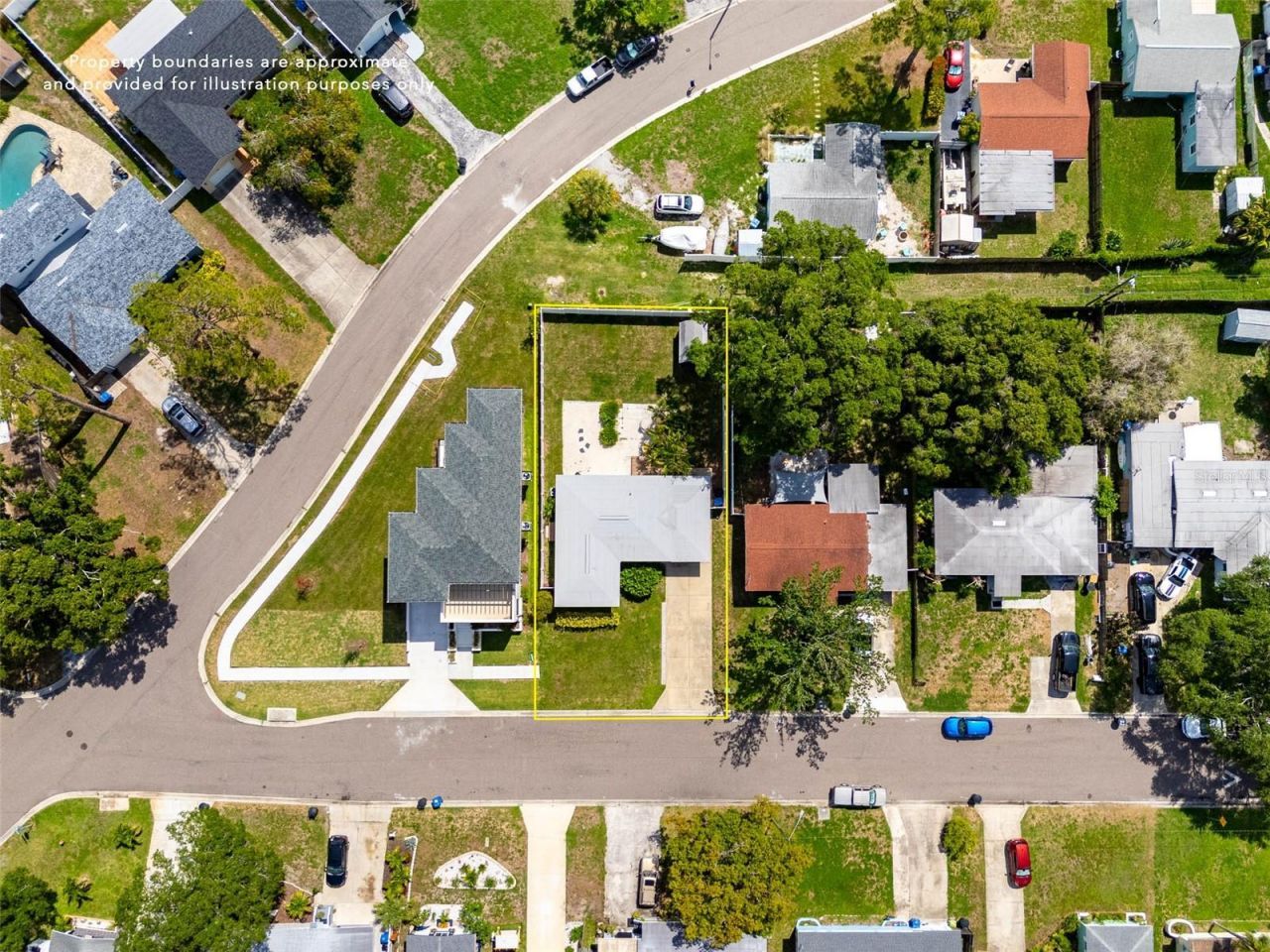 5931 Mangrove Street N, Saint Petersburg, FL 33703 Photo