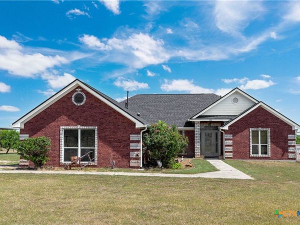 700 Fm 1783 , Gatesville, TX 76528