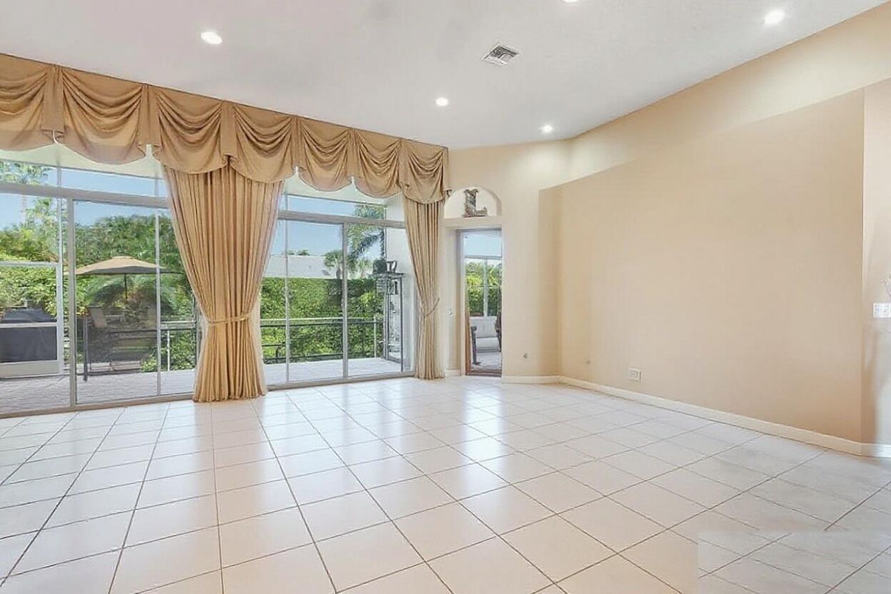 8155 Cypress Point Road, West Palm Beach, FL 33412 Photo