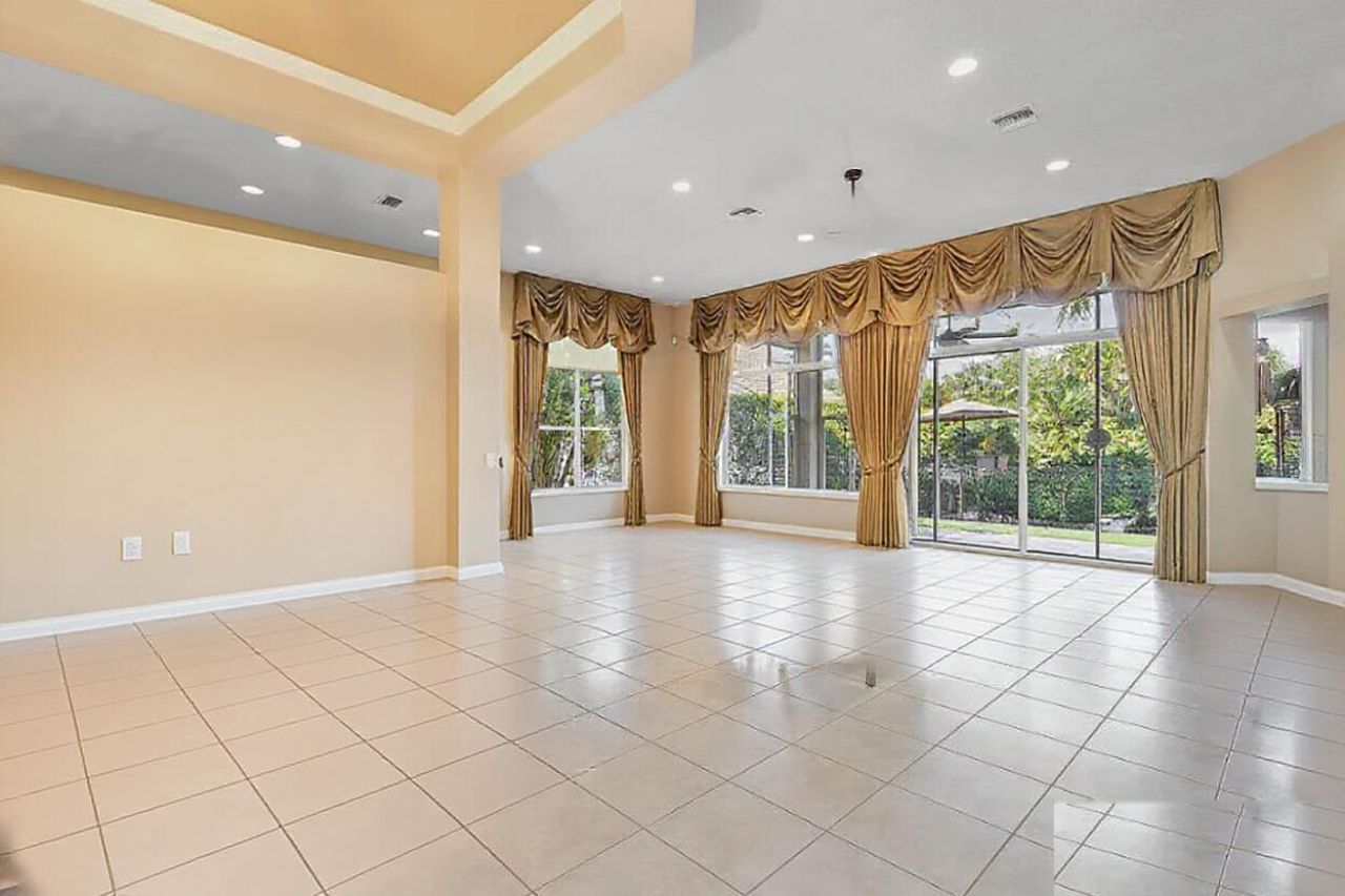 8155 Cypress Point Road, West Palm Beach, FL 33412 Photo