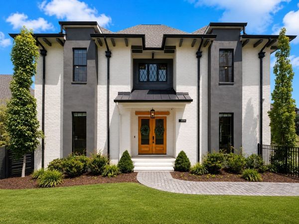3916A Cross Creek Rd, Nashville, TN 37215