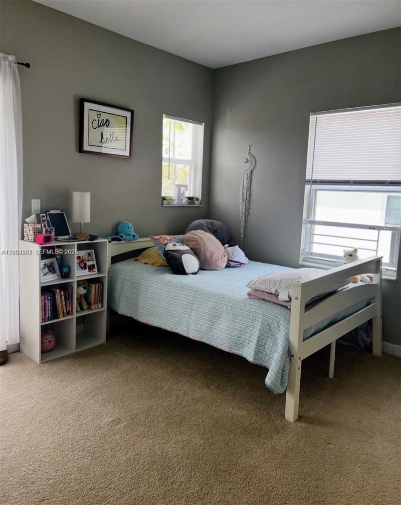215 NE 32nd Ter, Homestead, FL 33033 Photo