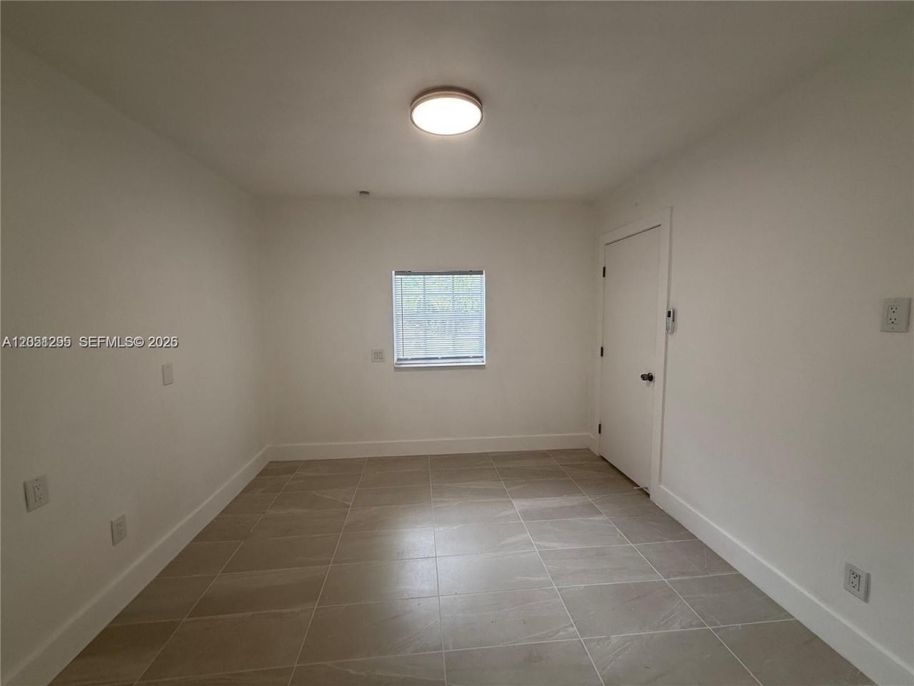 6765 SW 34th St , Unit 1, Miami, FL 33155 Photo
