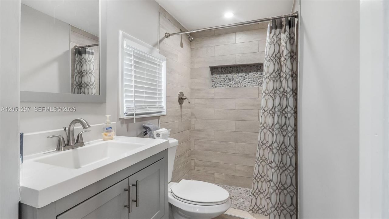 523 N 60th Way, Hollywood, FL 33024 Photo