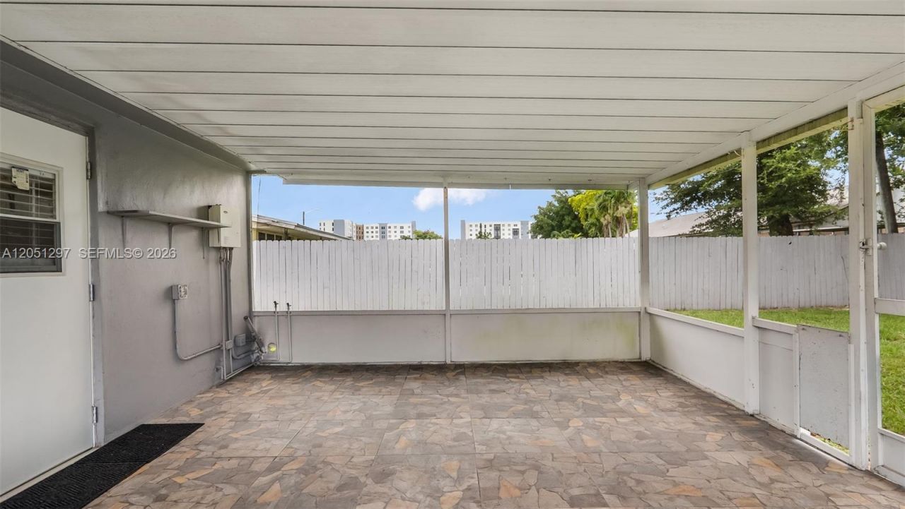 523 N 60th Way, Hollywood, FL 33024 Photo