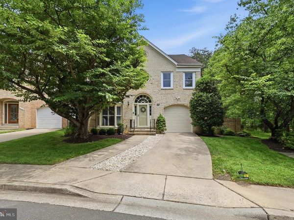 12101 GATEWATER DRIVE, POTOMAC, MD 20854