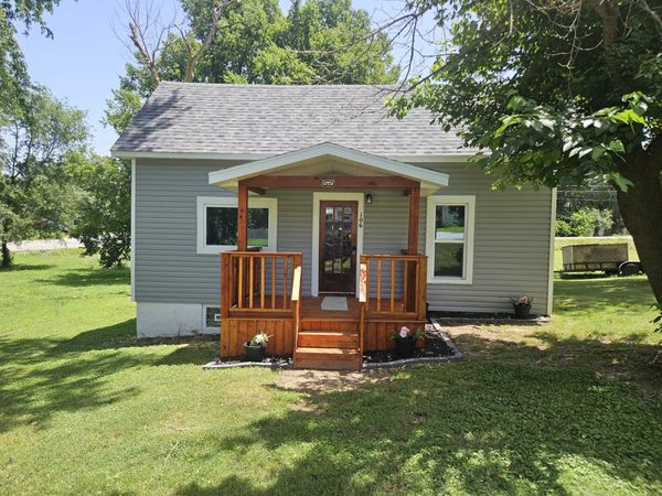 106 Roberts Drive, Mt Vernon, MO 65712