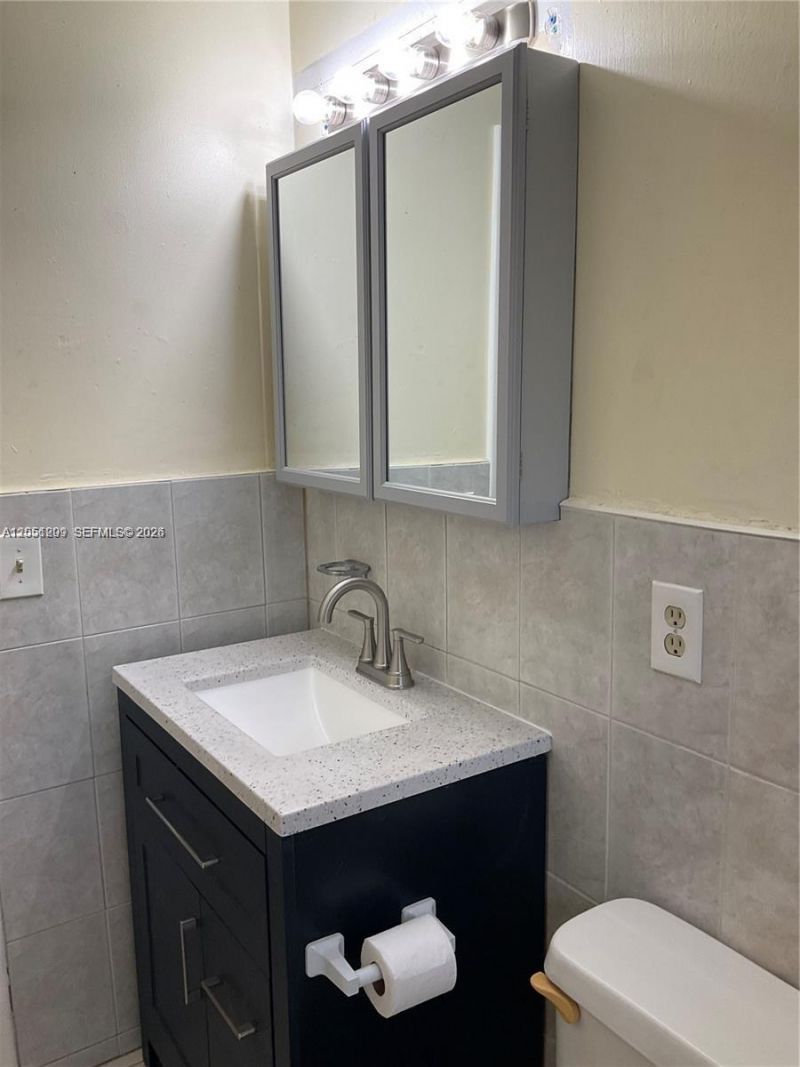 1195 NW 100th Ter , Unit 1, Miami, FL 33150 Photo