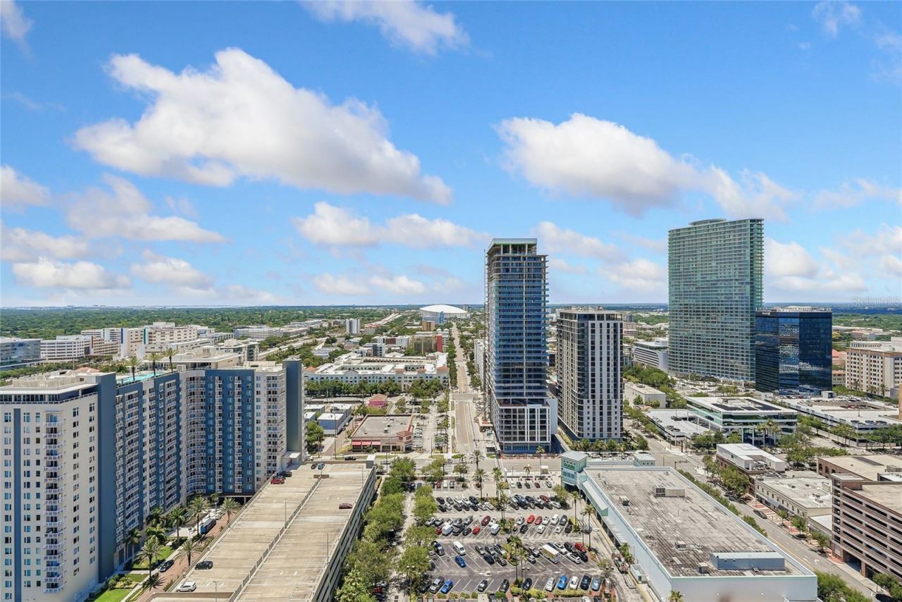 301 1st Street S, Unit 2705, Saint Petersburg, FL 33701 Photo