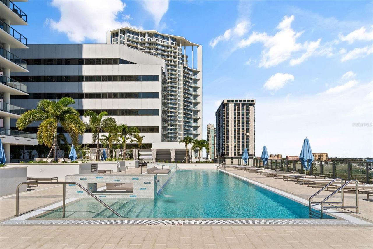 301 1st Street S, Unit 2705, Saint Petersburg, FL 33701 Photo