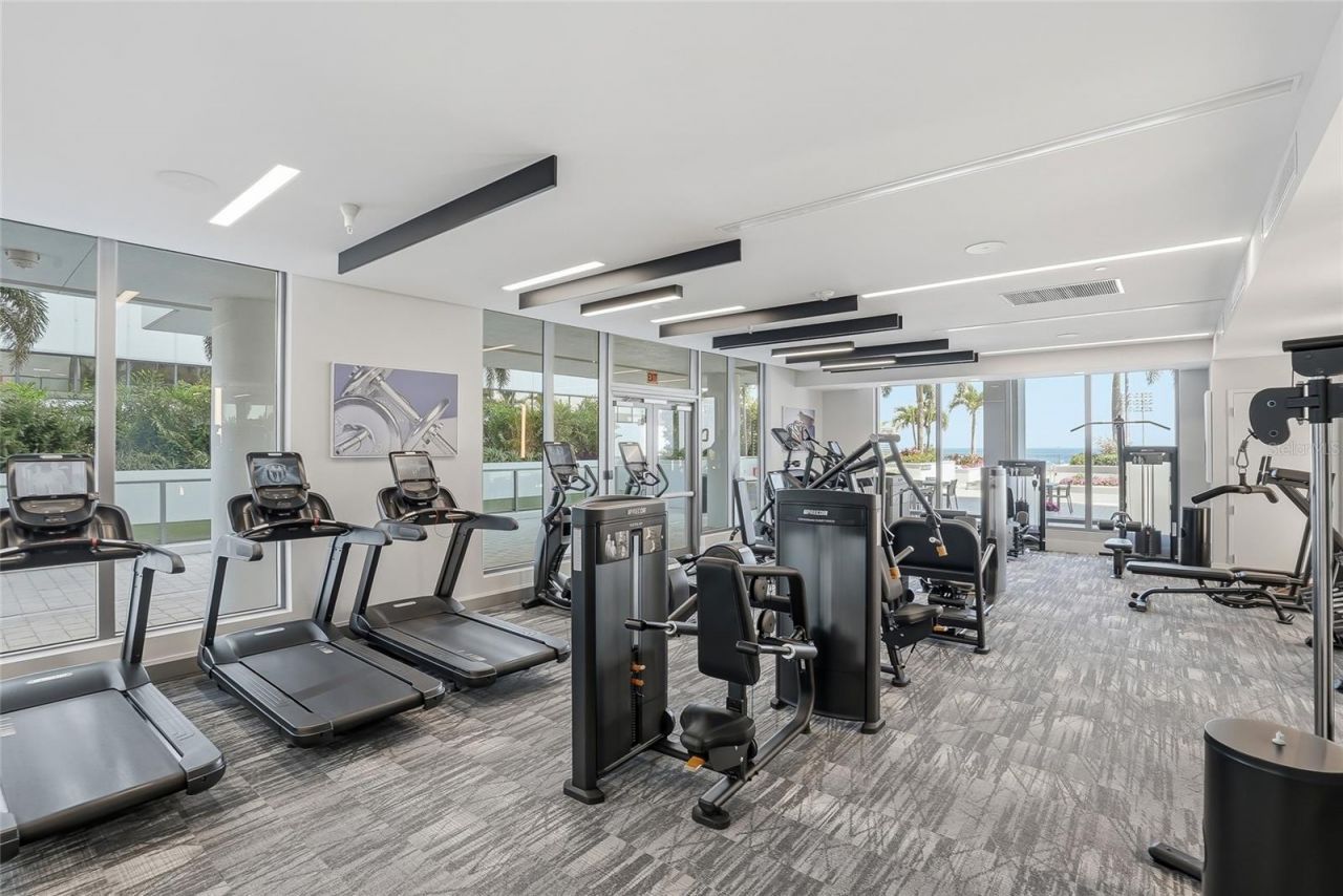 301 1st Street S, Unit 2705, Saint Petersburg, FL 33701 Photo