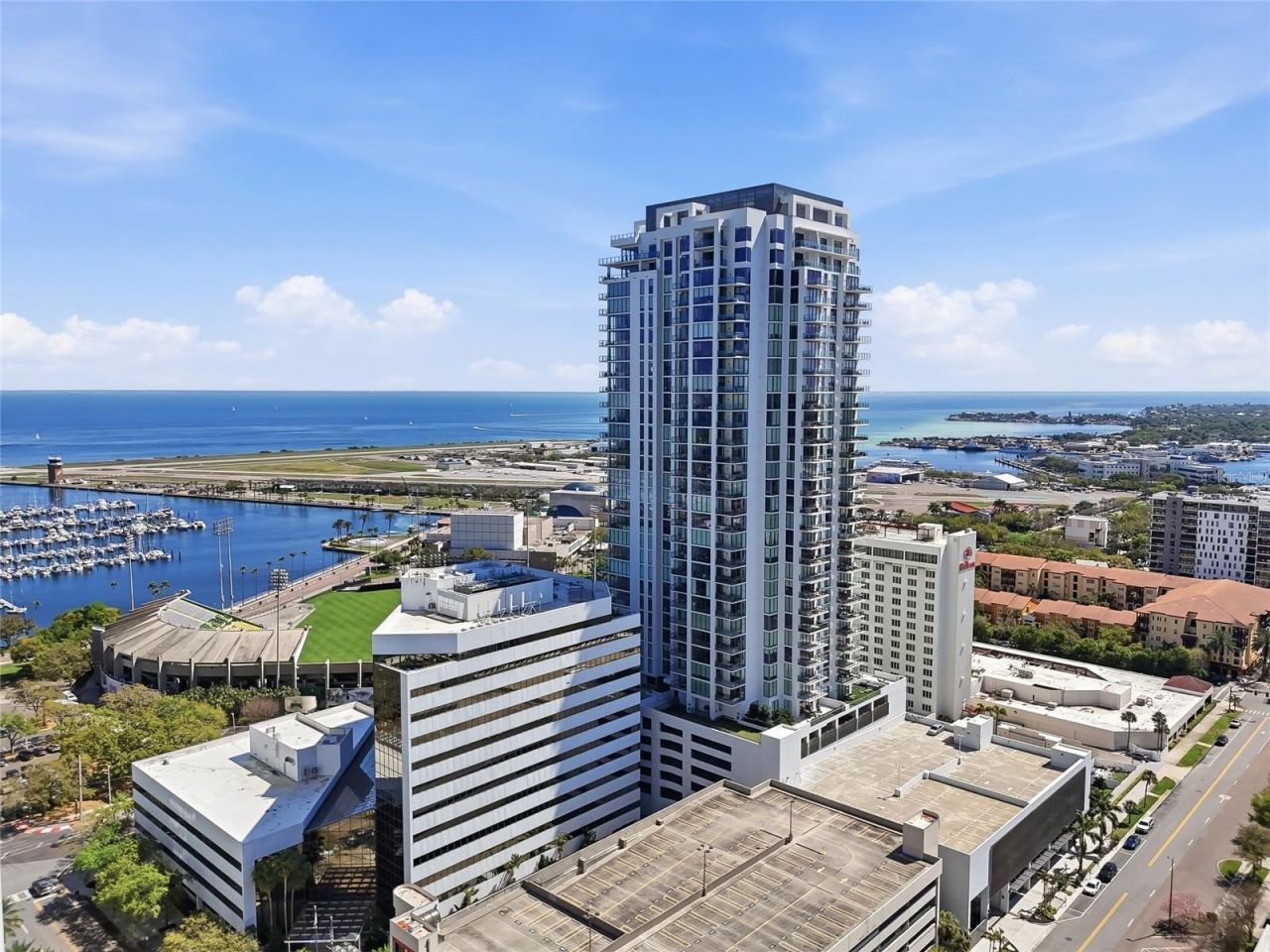 301 1st Street S, Unit 2705, Saint Petersburg, FL 33701 Photo