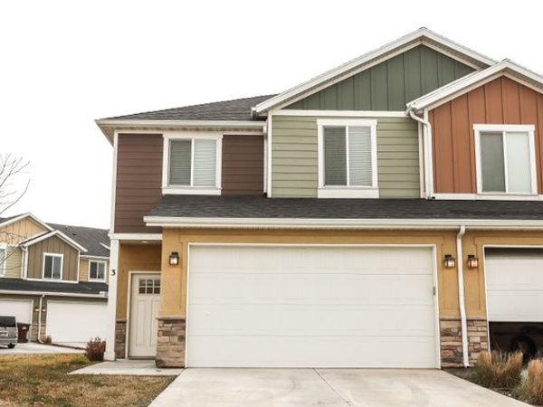 2021 MADIE LN, Unit 3, West Haven, UT 84401