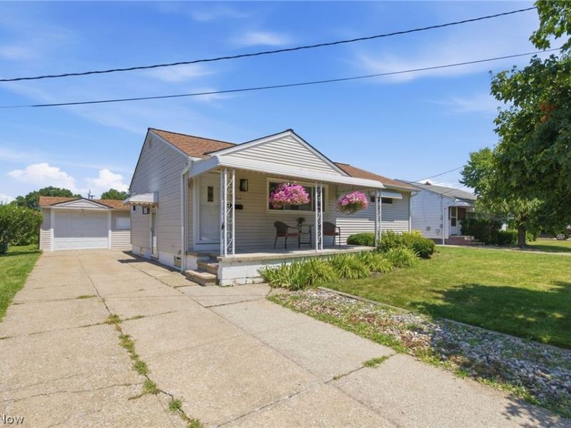 16308 Rademaker Drive, Brook Park, OH 44142 Photo 5