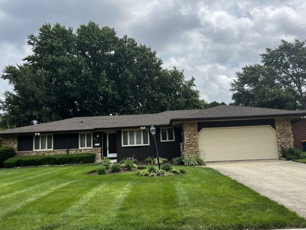 815 Ruth Drive , Elgin, IL 60123
